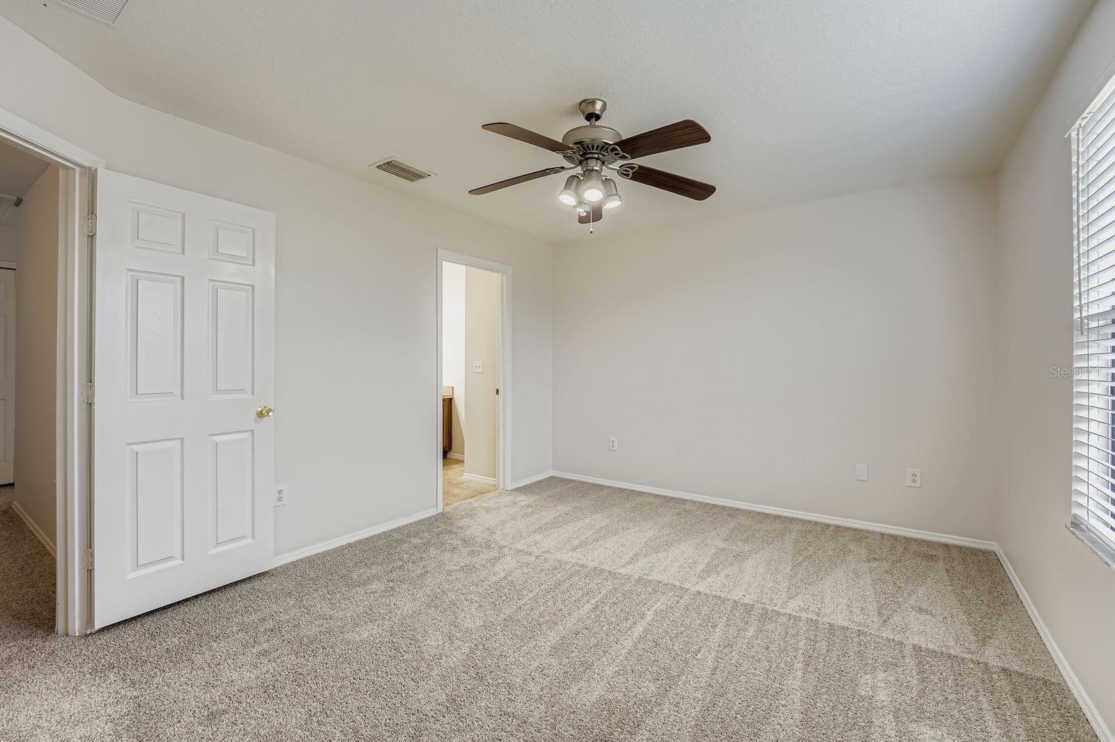 EDGEWATER AT LAKE BRANDON - Residential