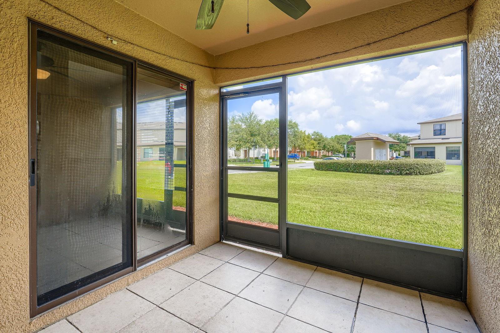 EDGEWATER AT LAKE BRANDON - Residential