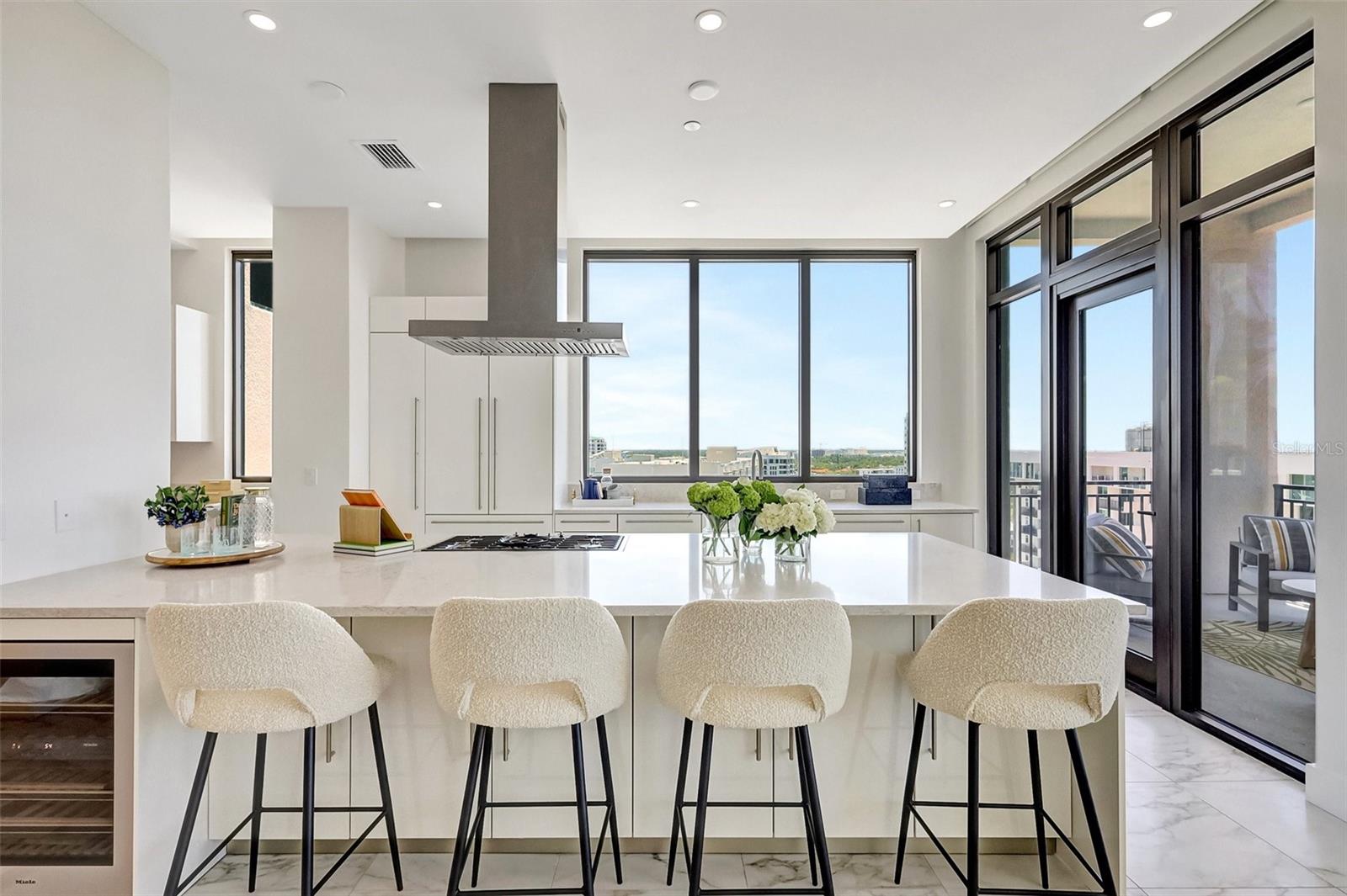 THE DEMARCAY - Residential