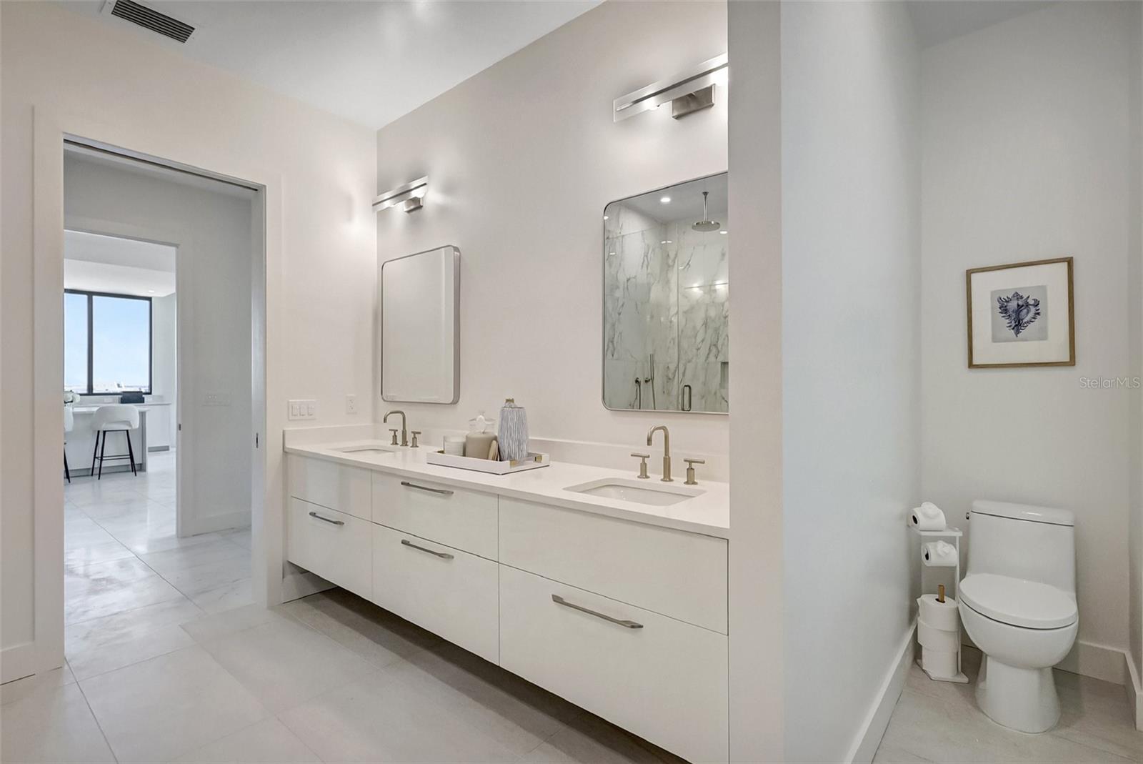 THE DEMARCAY - Residential