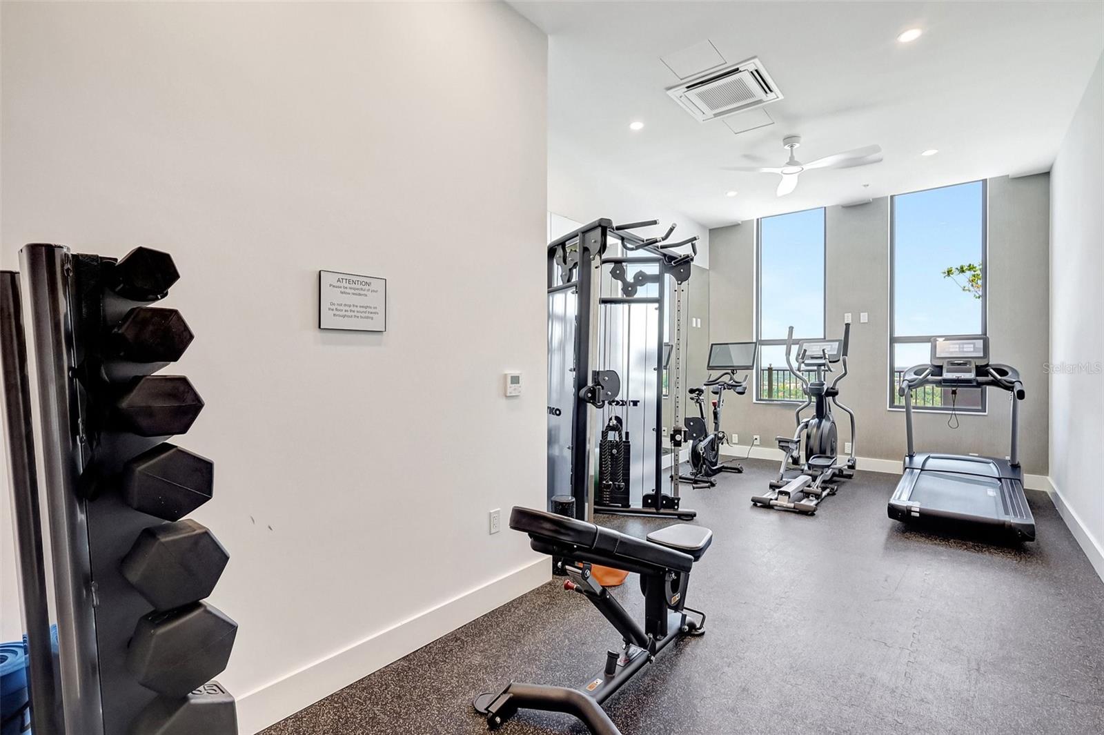 THE DEMARCAY - Residential