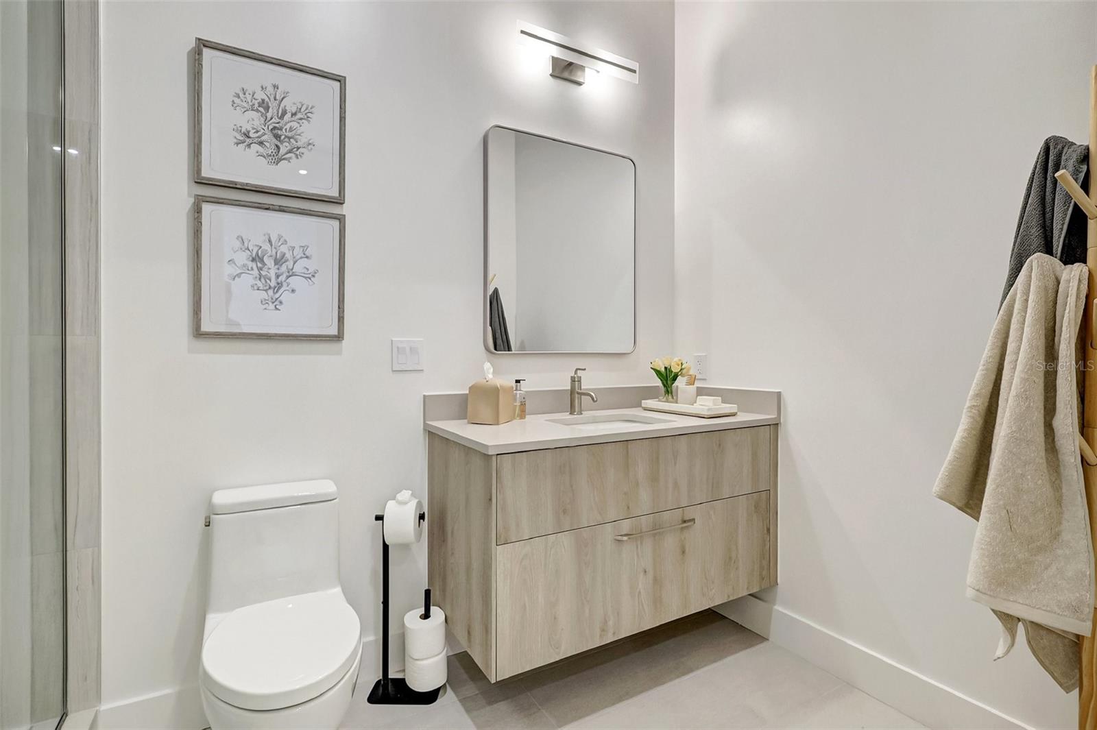 THE DEMARCAY - Residential