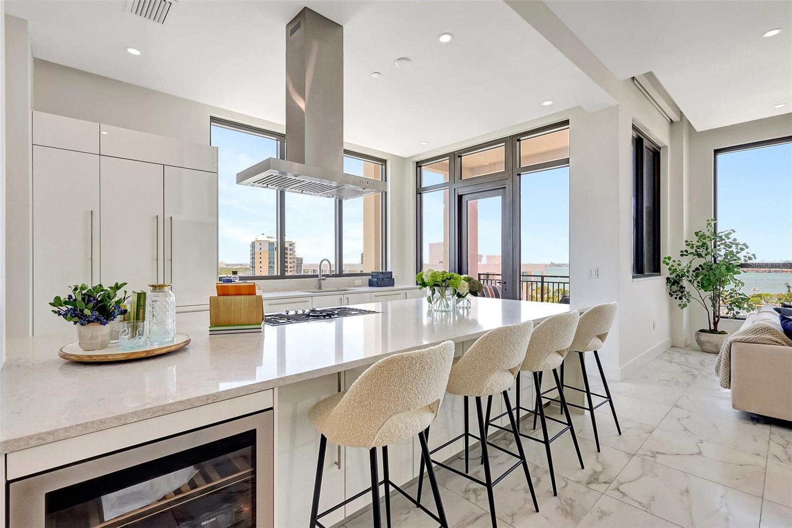 THE DEMARCAY - Residential