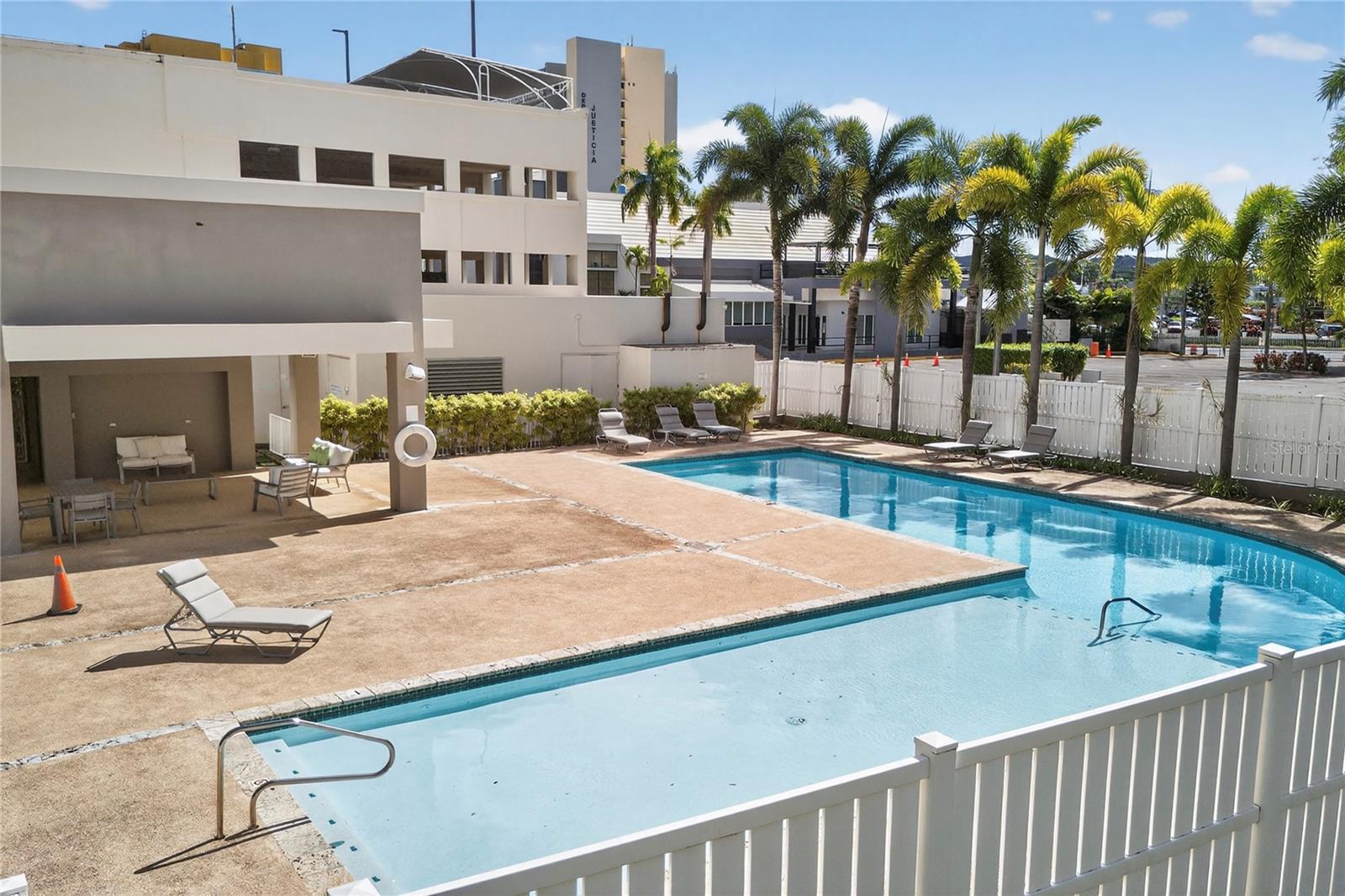 CONDOMINIO TORRES CIBELES - Residential