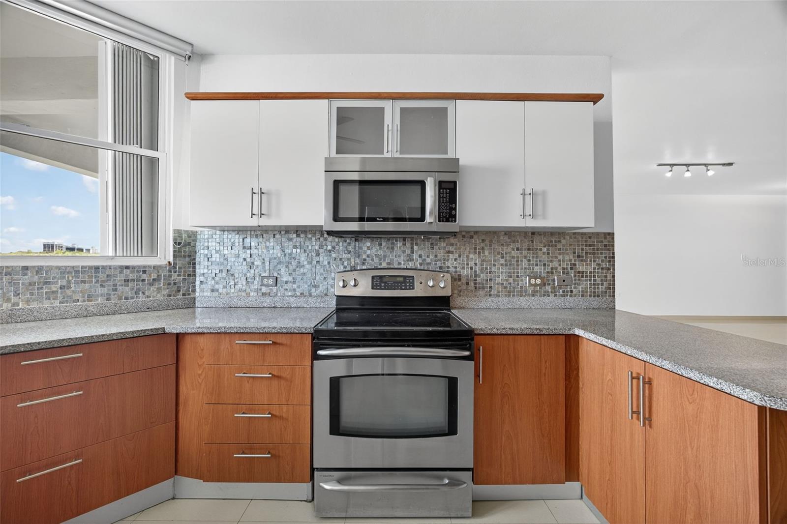 CONDOMINIO TORRES CIBELES - Residential