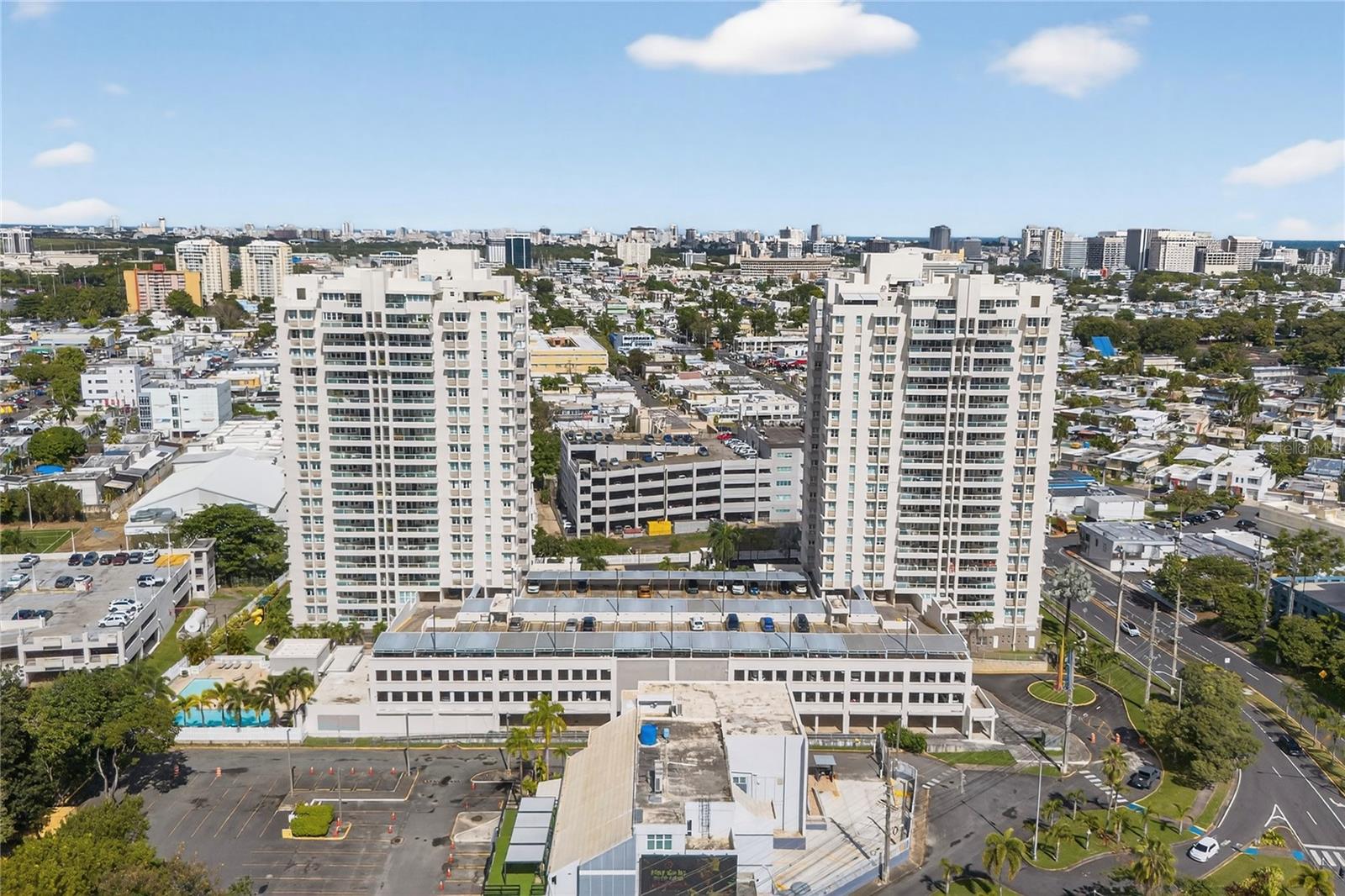 CONDOMINIO TORRES CIBELES - Residential