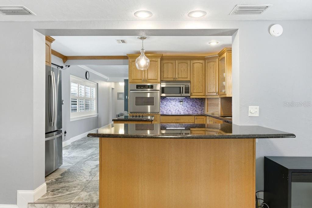 MEADOW LAWN 10TH ADD - Residential