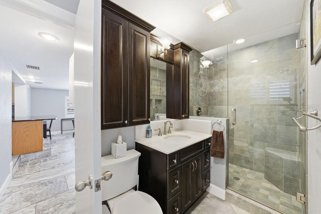 MEADOW LAWN 10TH ADD - Residential