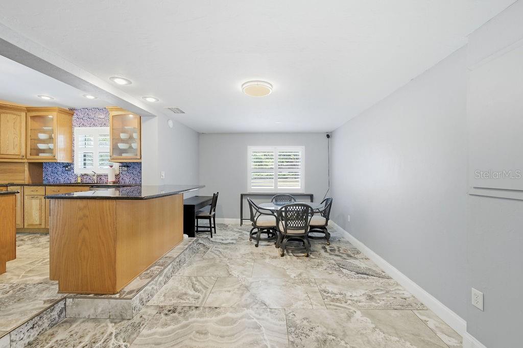 MEADOW LAWN 10TH ADD - Residential