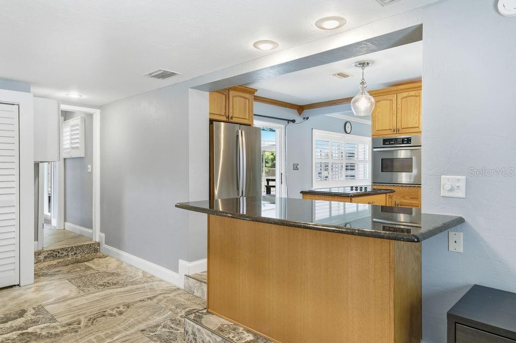 MEADOW LAWN 10TH ADD - Residential