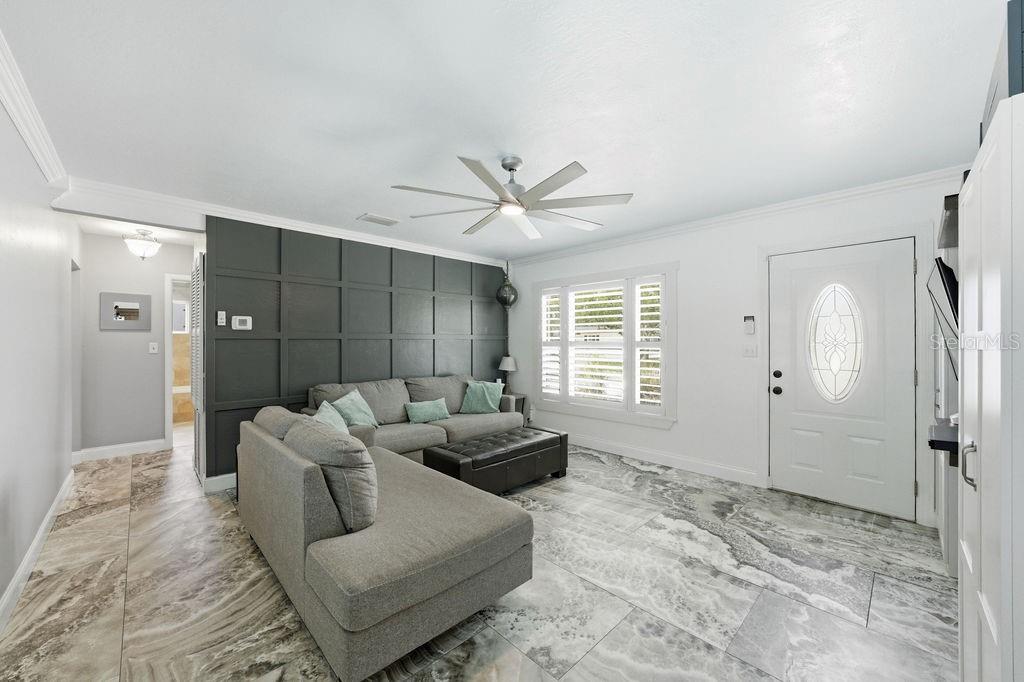 MEADOW LAWN 10TH ADD - Residential