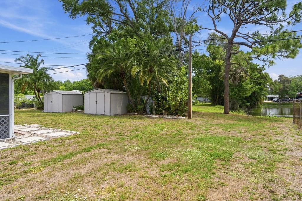 MEADOW LAWN 10TH ADD - Residential