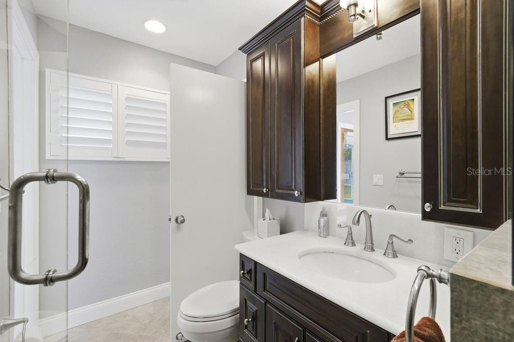 MEADOW LAWN 10TH ADD - Residential