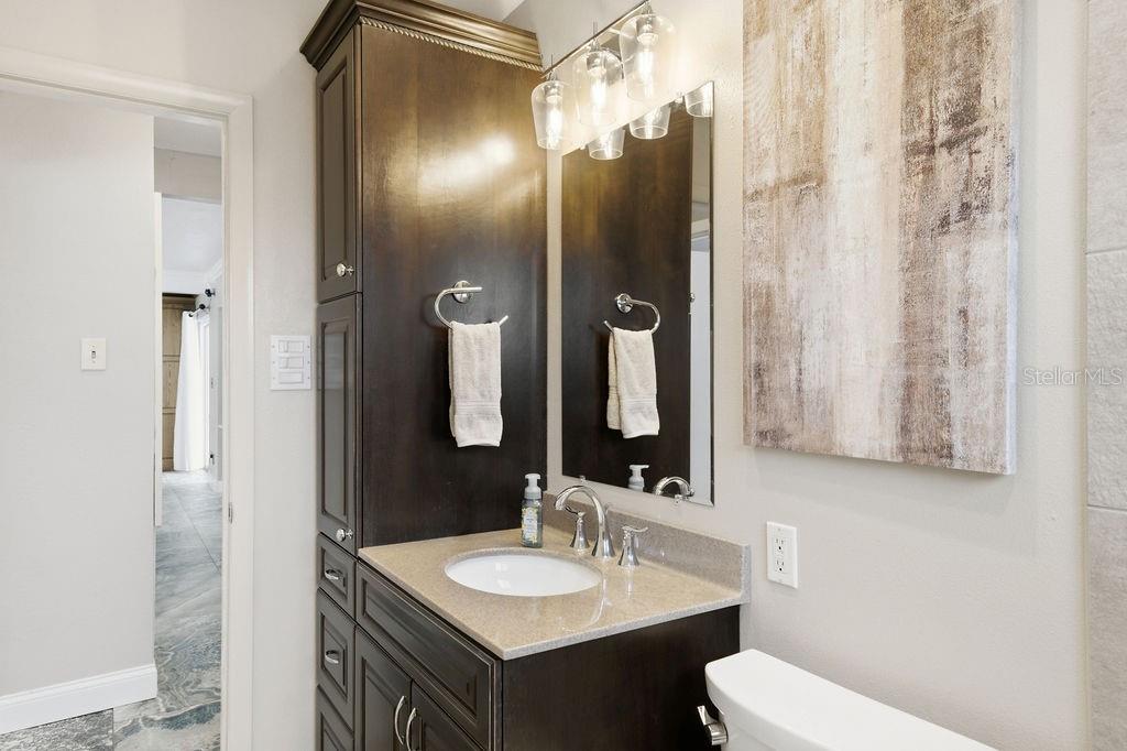 MEADOW LAWN 10TH ADD - Residential
