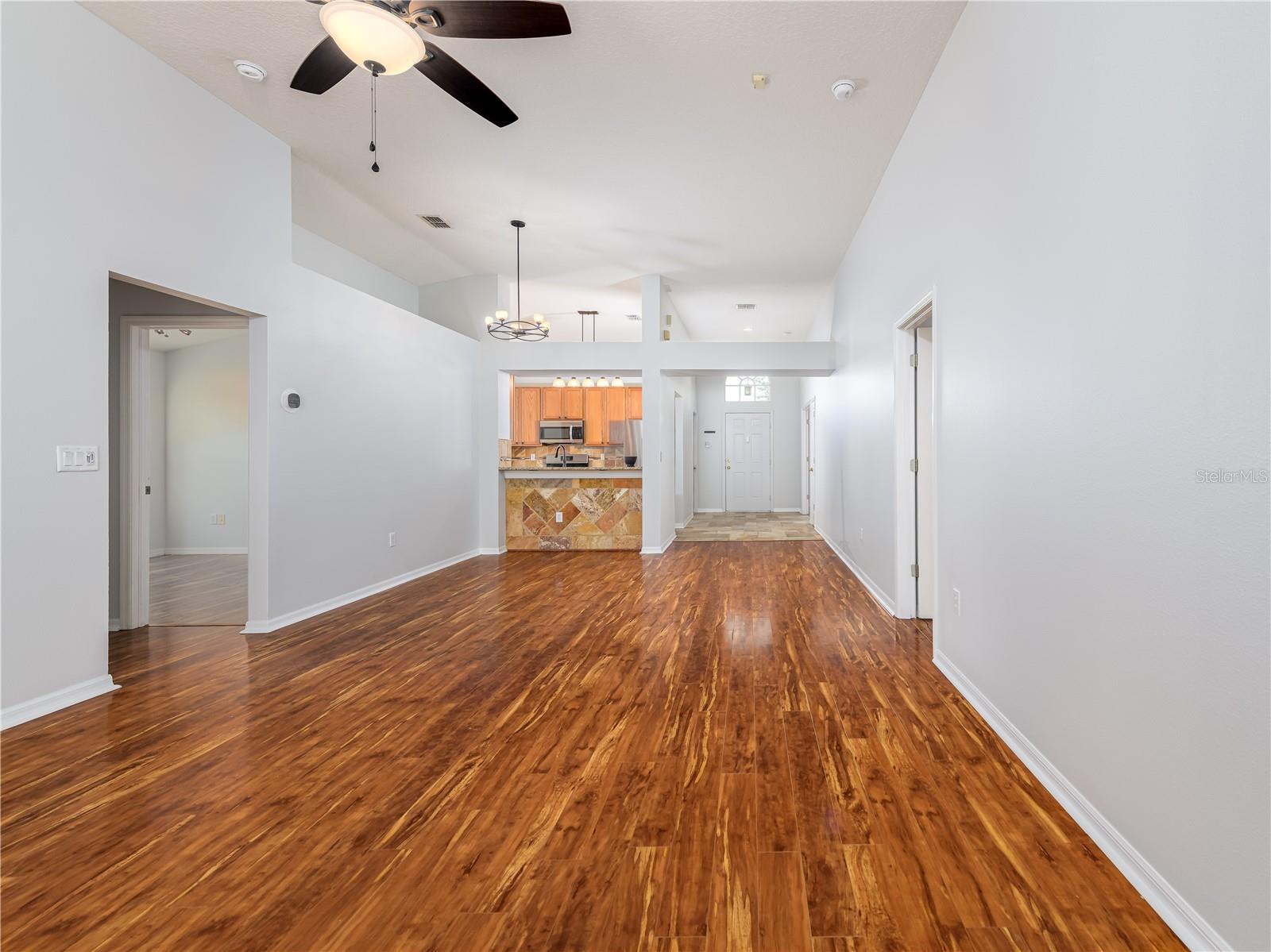 OAK GROVE - Residential