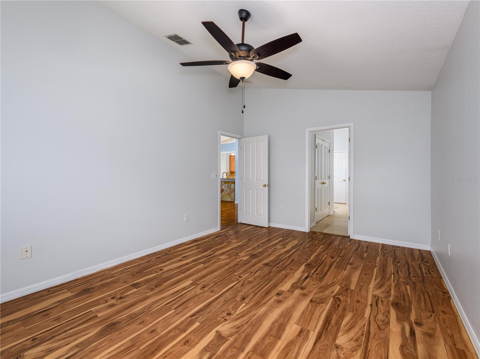 OAK GROVE - Residential