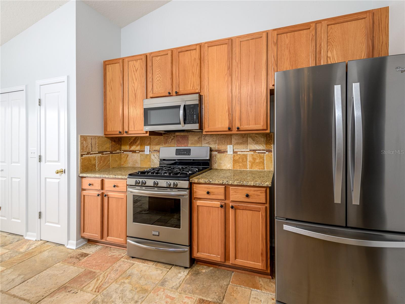 OAK GROVE - Residential