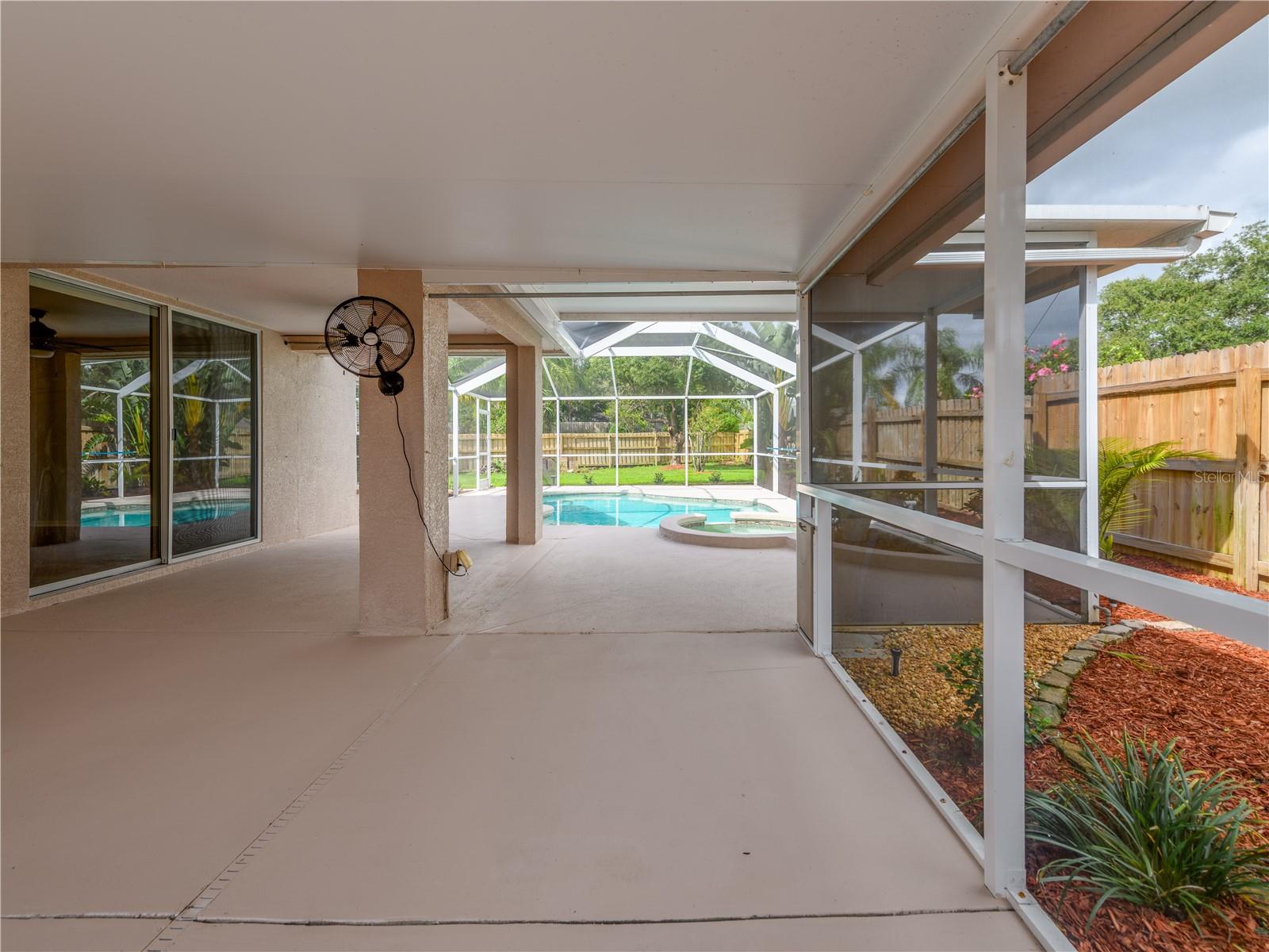 OAK GROVE - Residential