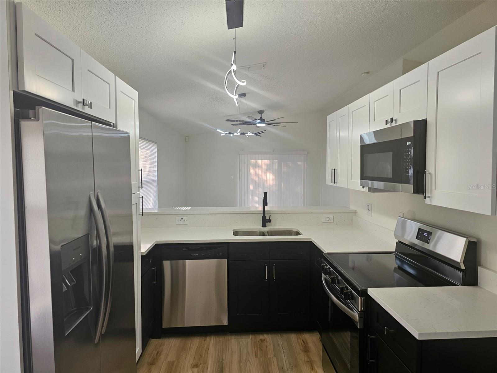 236 PANORAMA DR