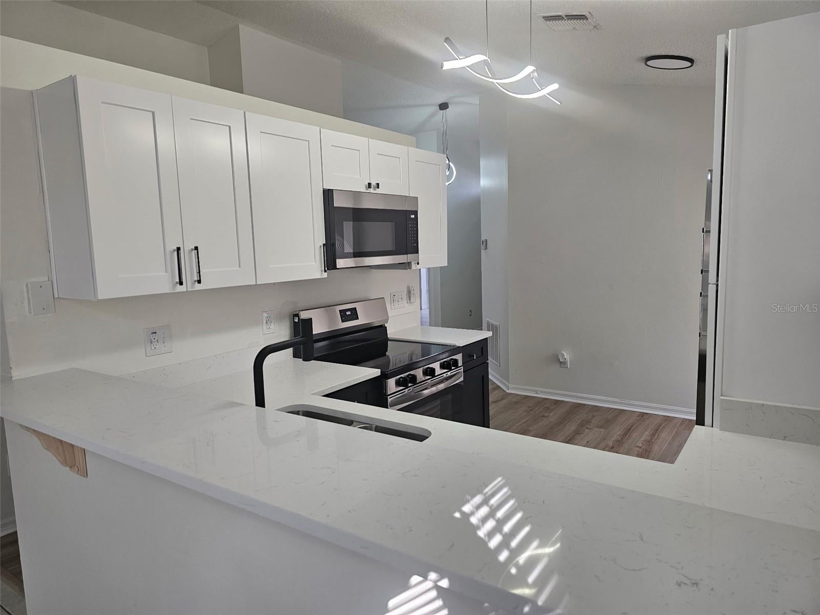 236 PANORAMA DR