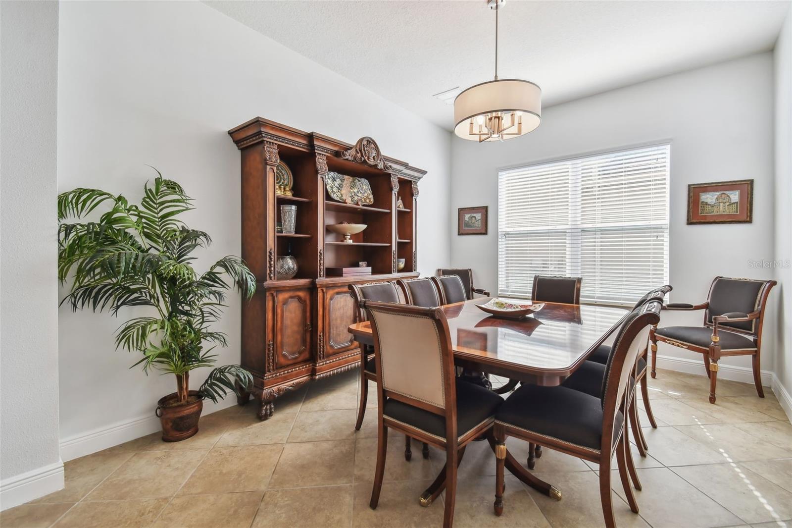 THE RIDGE AT WIREGRASS RANCH - Residential Lease