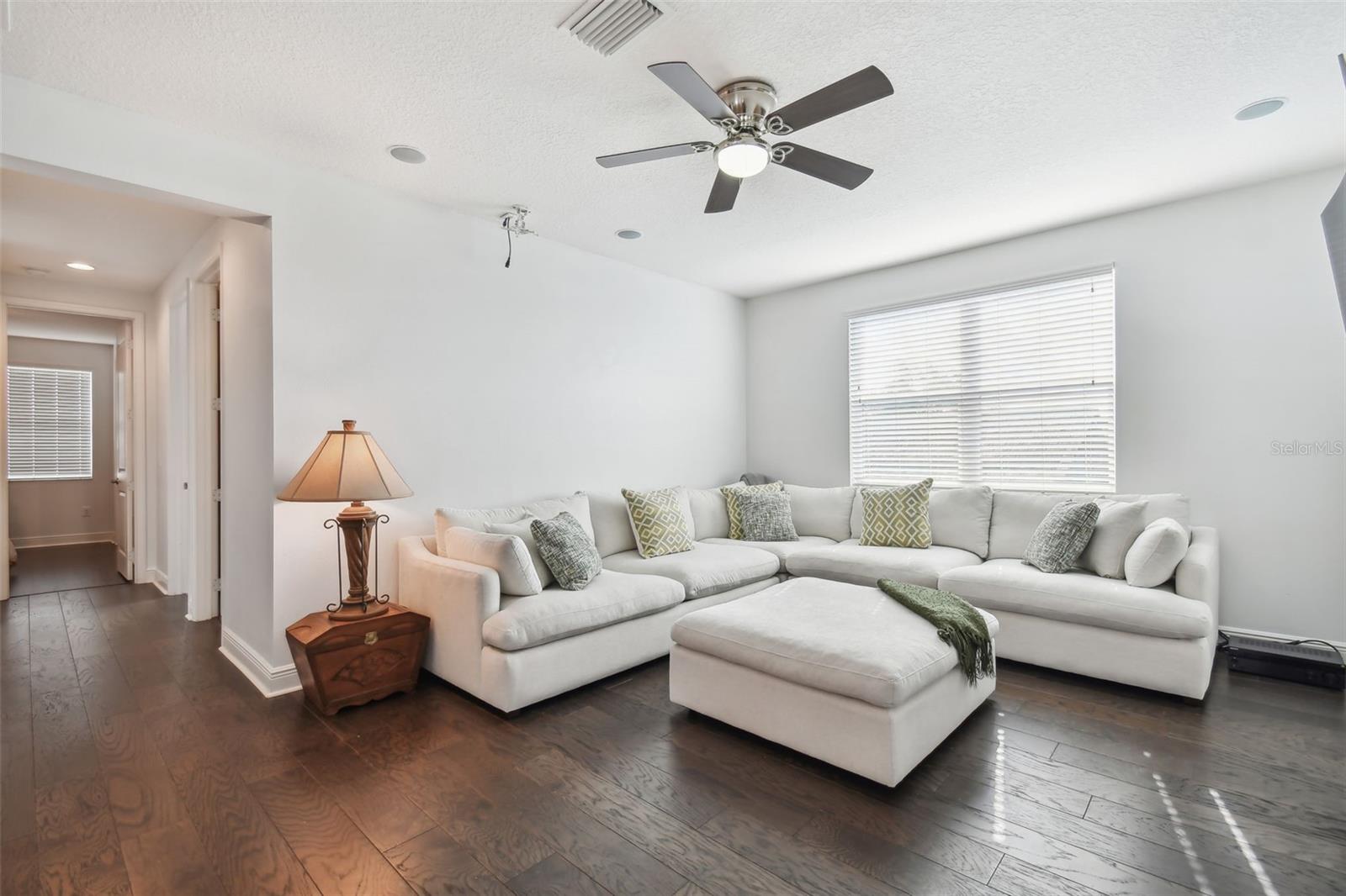 THE RIDGE AT WIREGRASS RANCH - Residential Lease