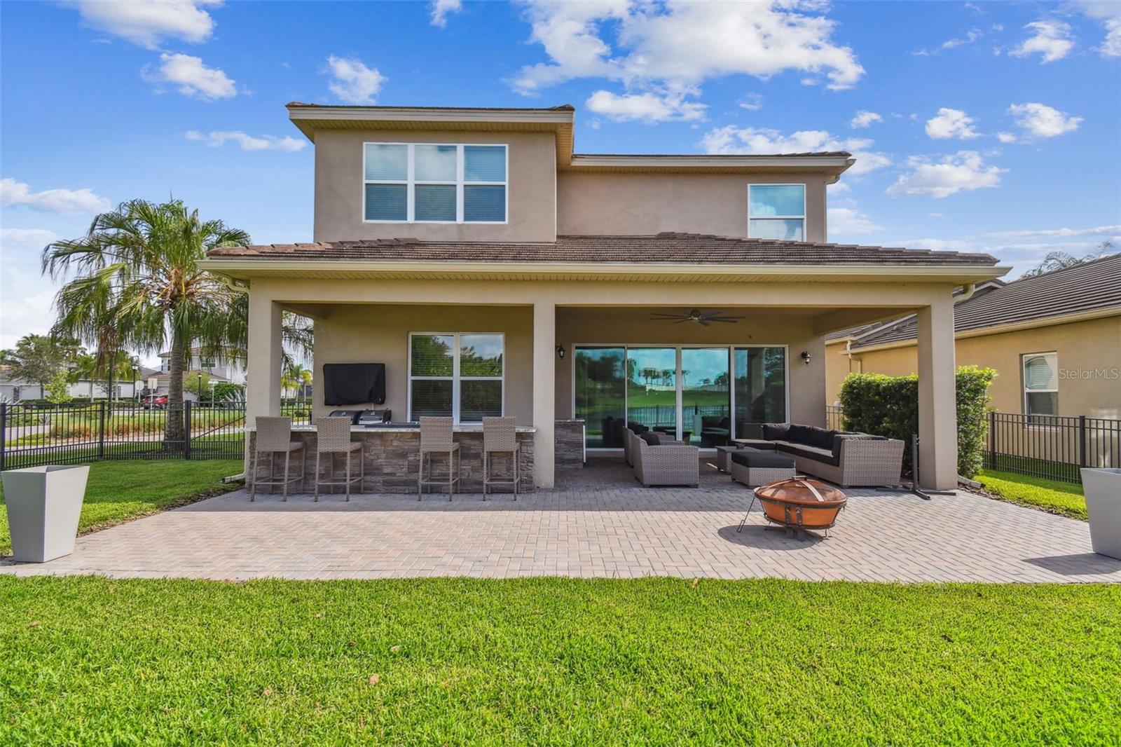 THE RIDGE AT WIREGRASS RANCH - Residential Lease
