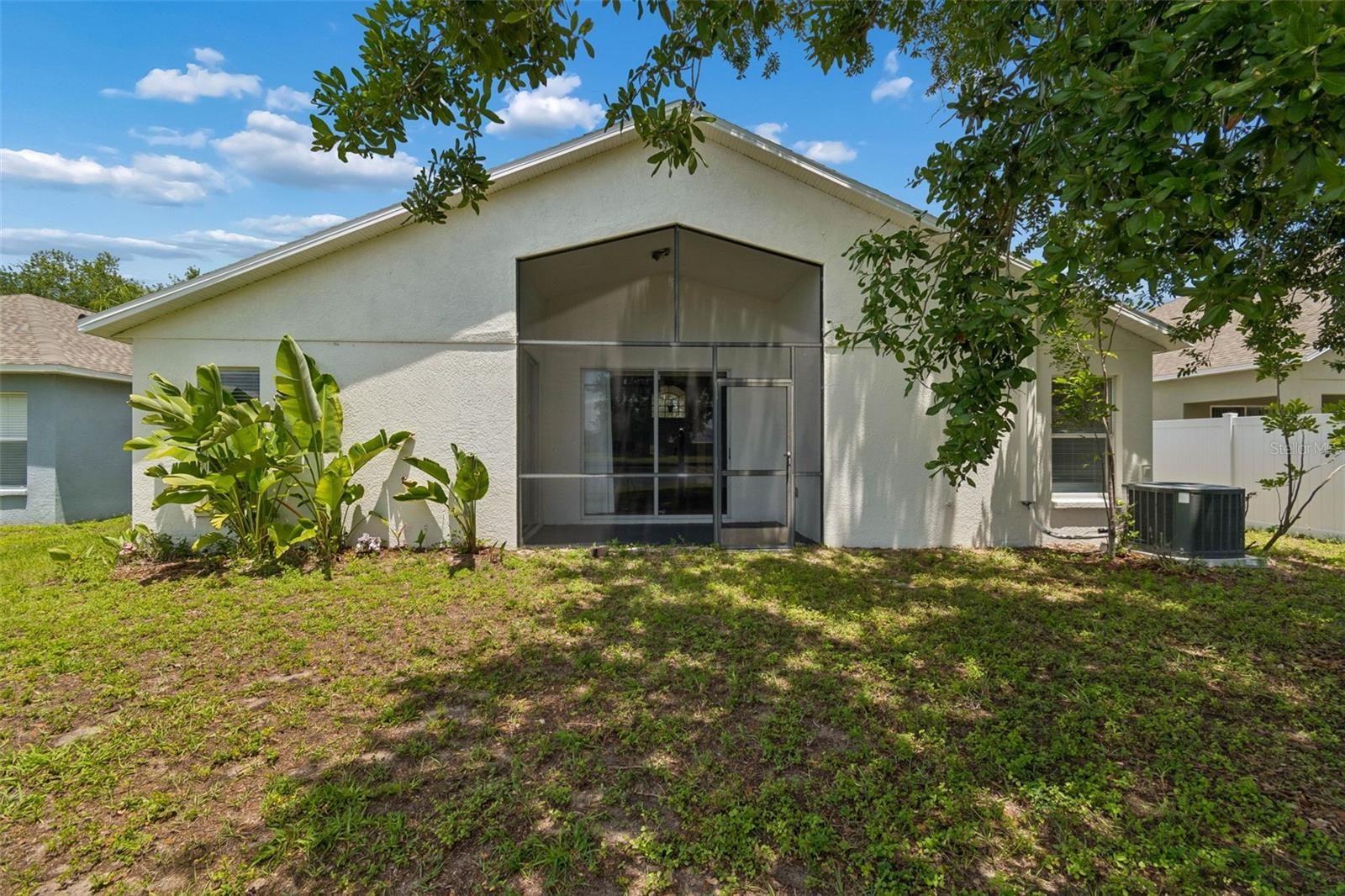 RIVER BEND PH 1A - Residential Lease