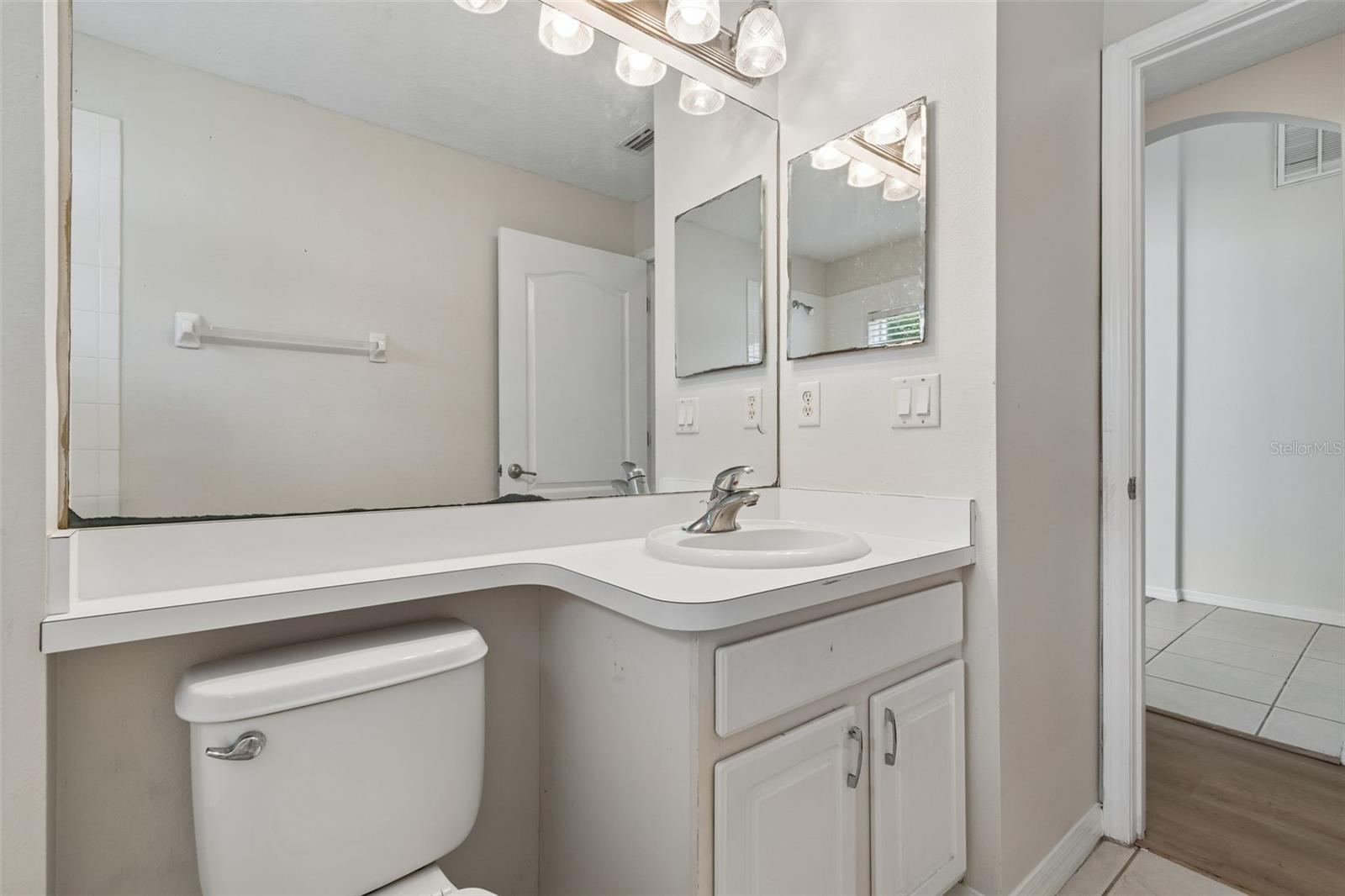 RIVER BEND PH 1A - Residential Lease