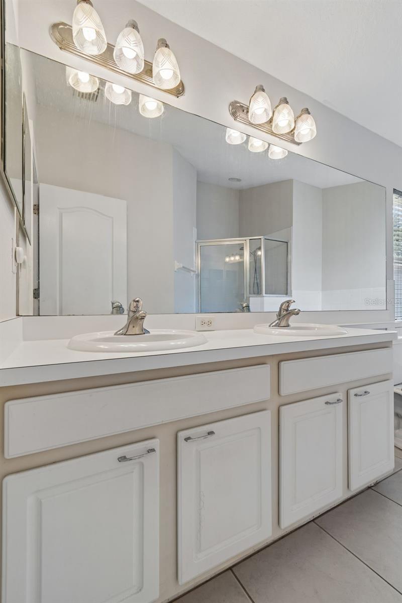 RIVER BEND PH 1A - Residential Lease