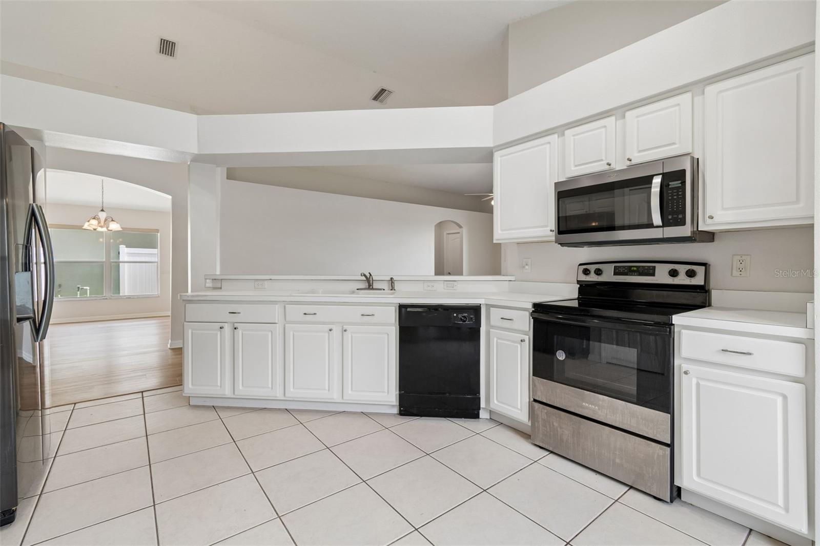 RIVER BEND PH 1A - Residential Lease