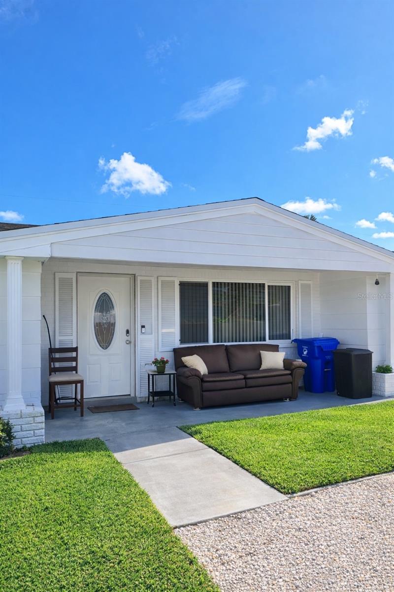 FOREST HILLS - Residential Lease