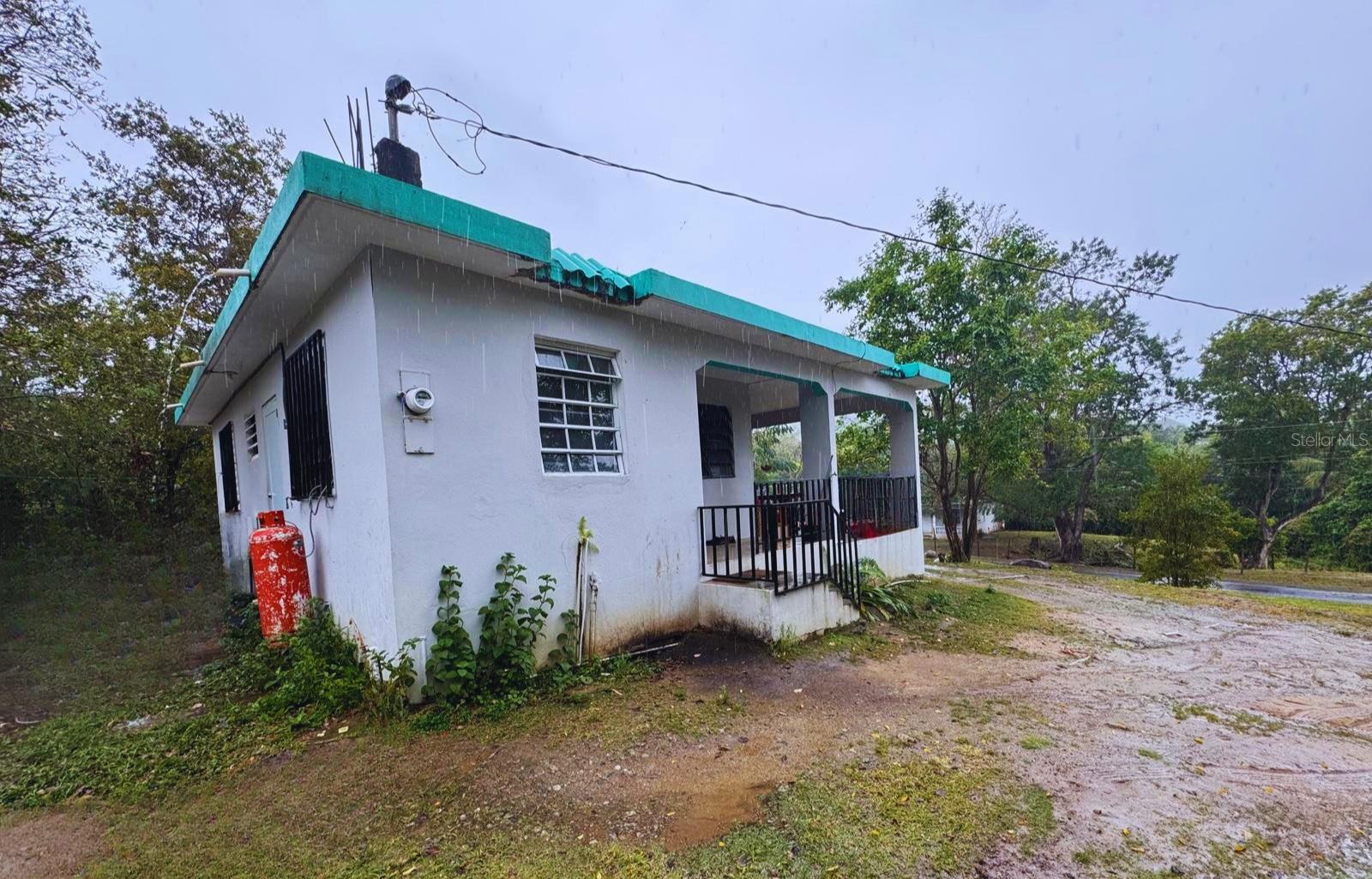 Calle #10 COMM MONTE SANTO P-2