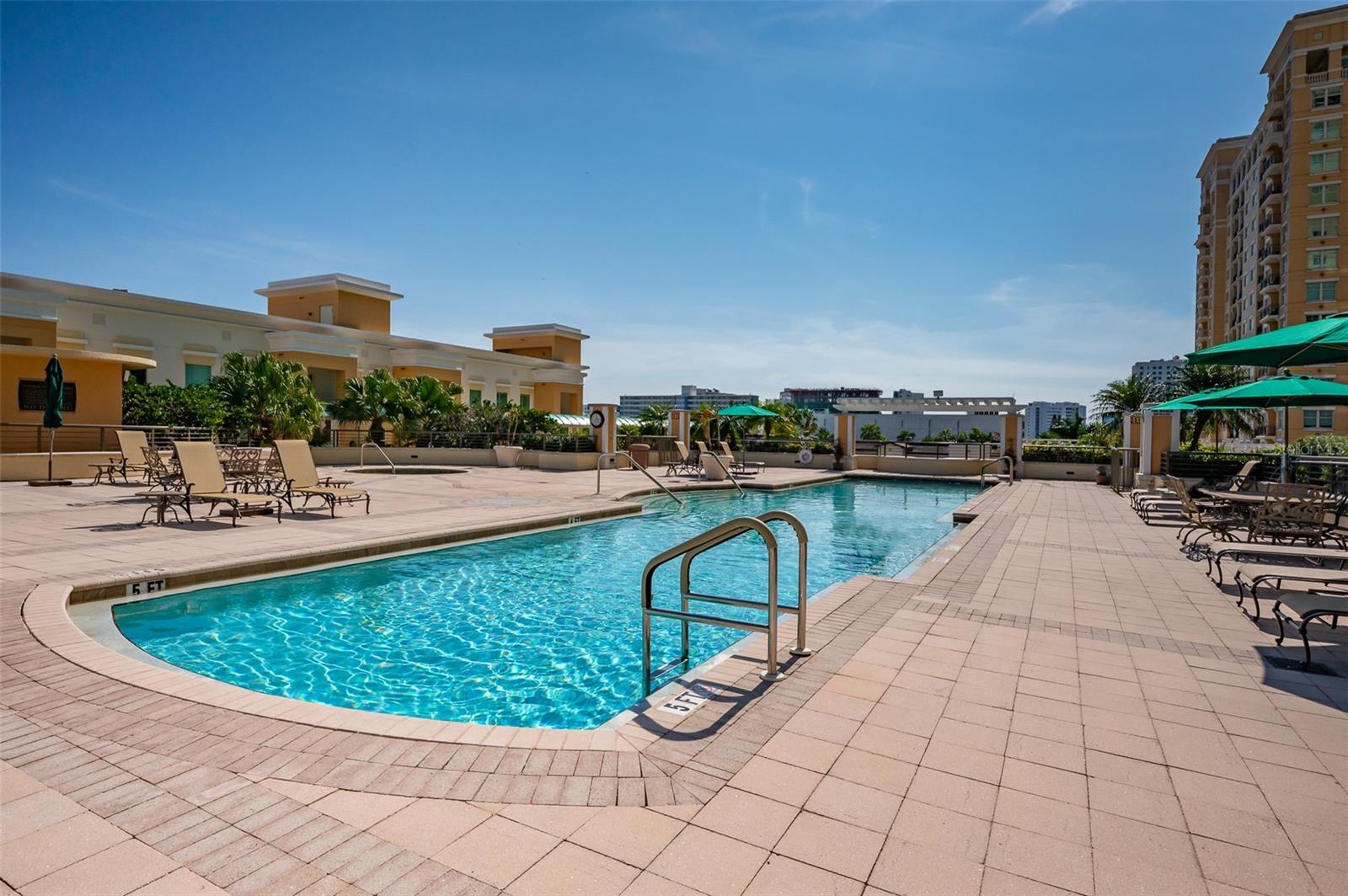 ALINARI - Residential