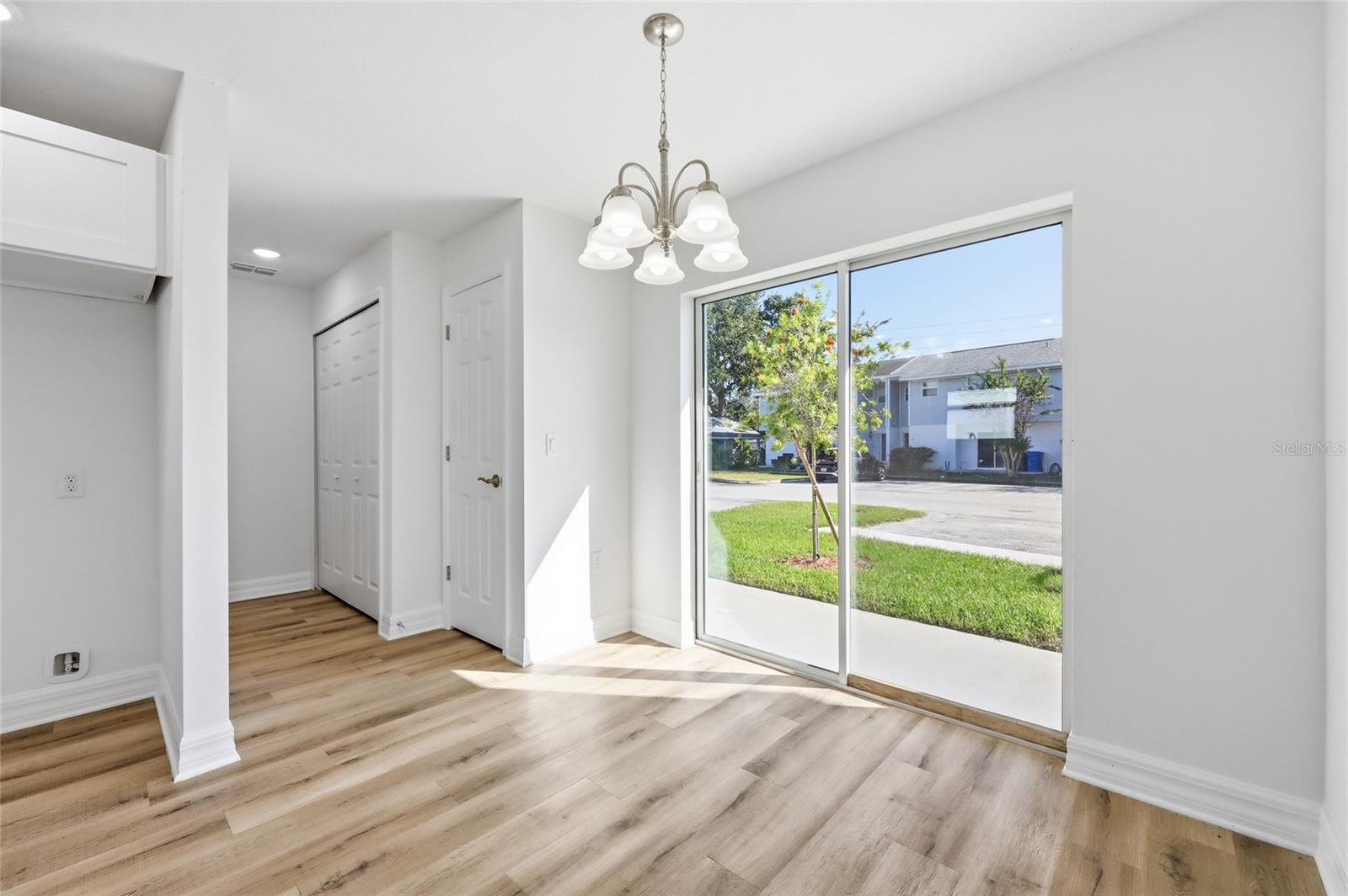 CARPENTERS CREST - Residential