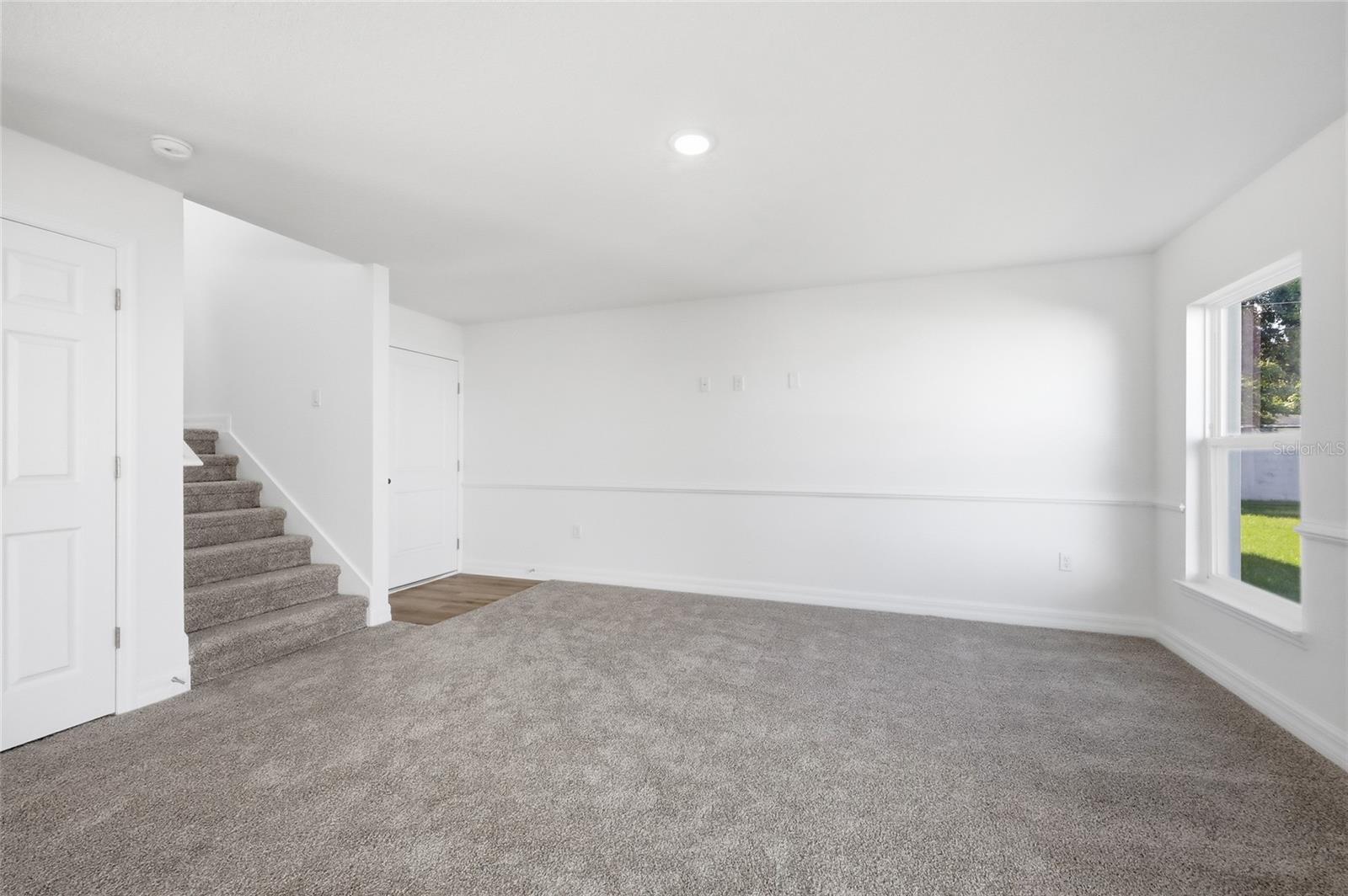 CARPENTERS CREST - Residential