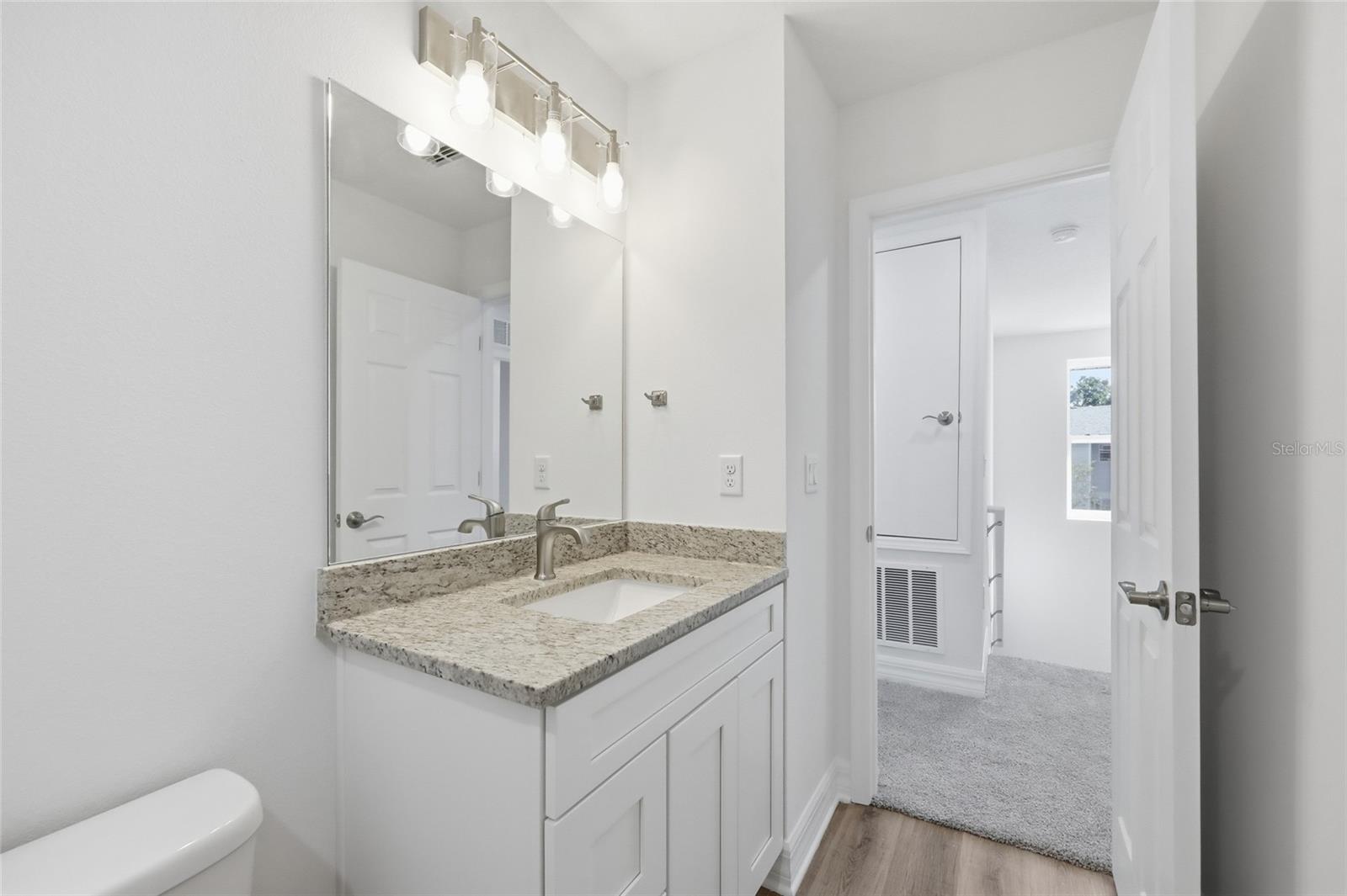 CARPENTERS CREST - Residential