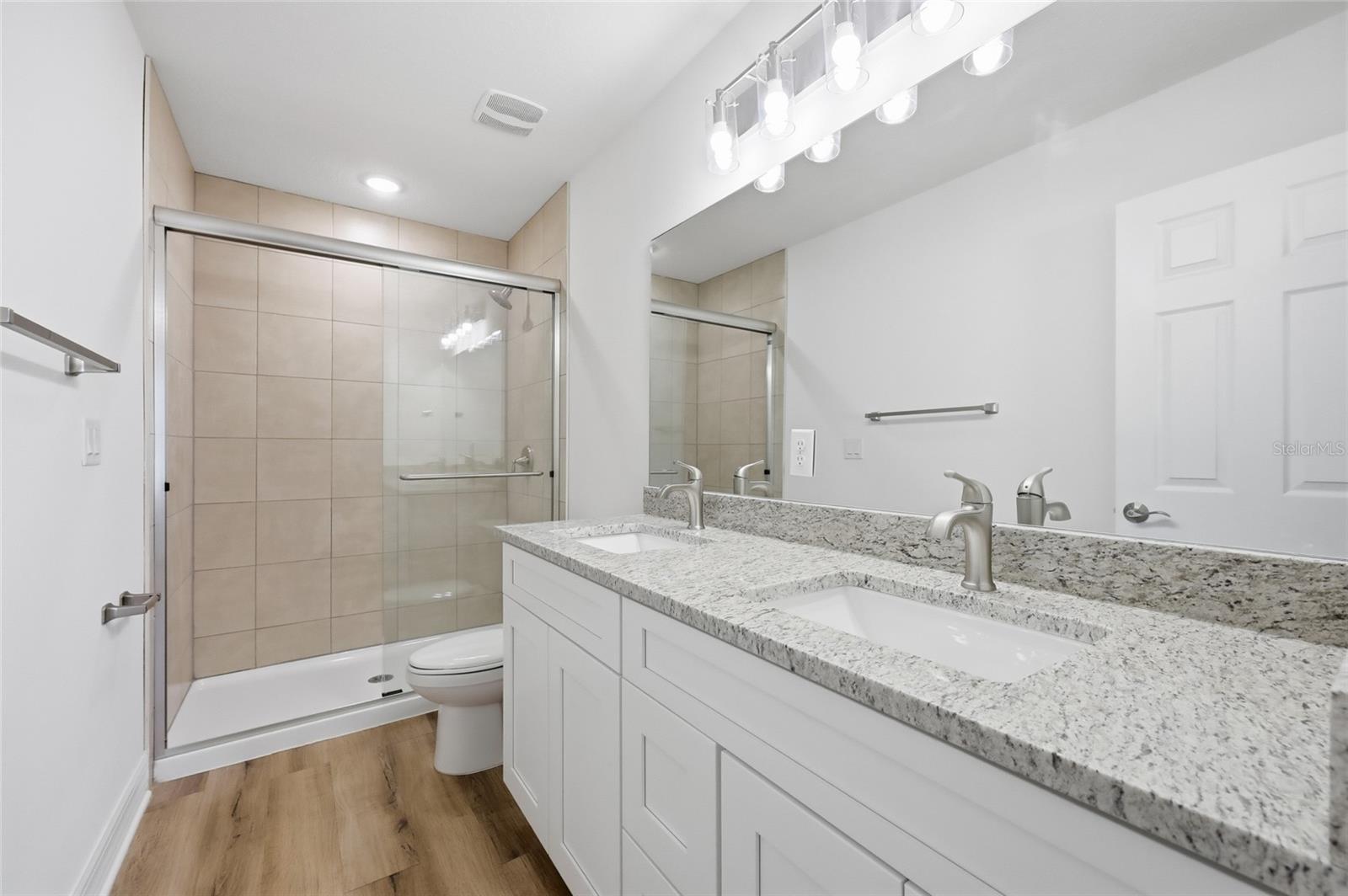 CARPENTERS CREST - Residential