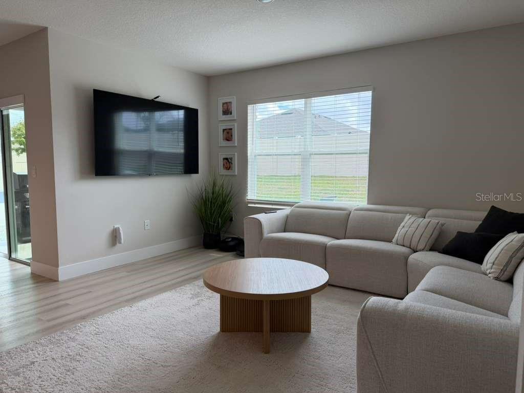 33412 COUNTRY HOUSE DRIVE