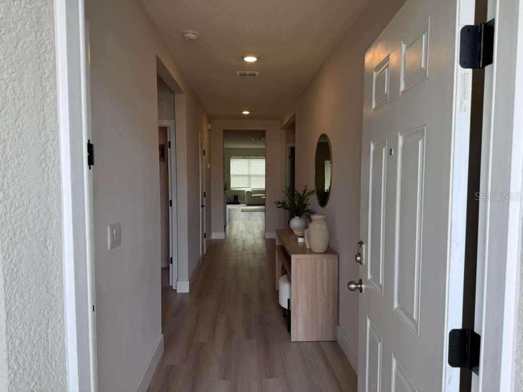 33412 COUNTRY HOUSE DRIVE