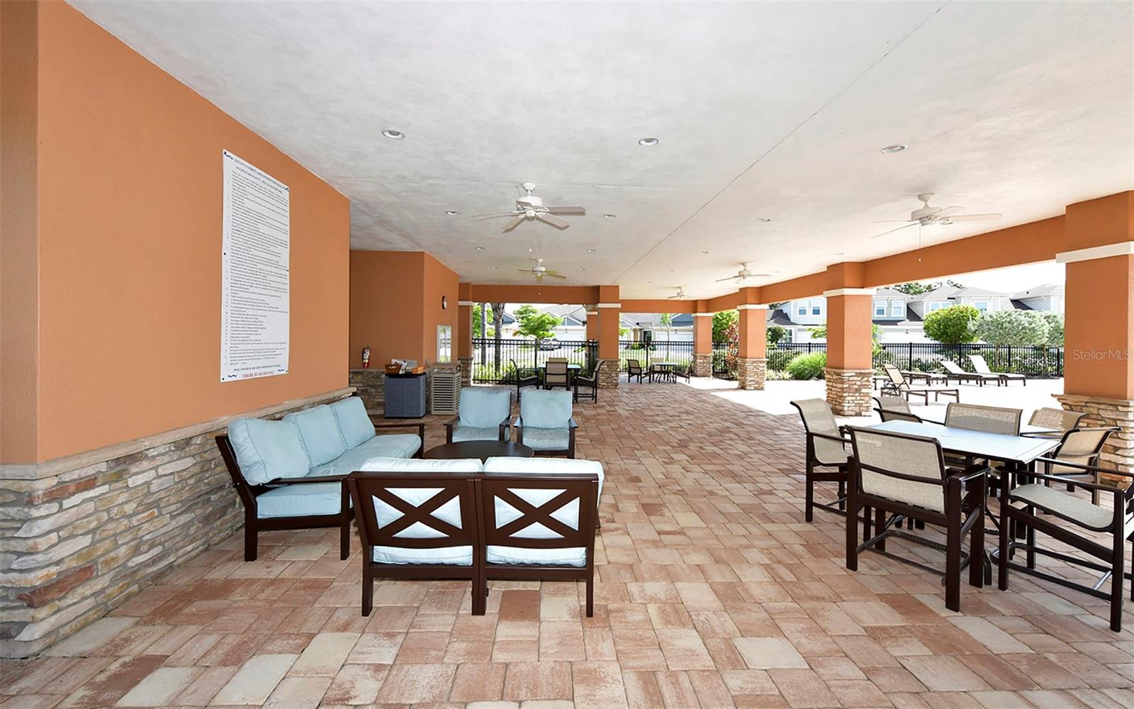 ENCLAVE/FRST LAKES - Residential