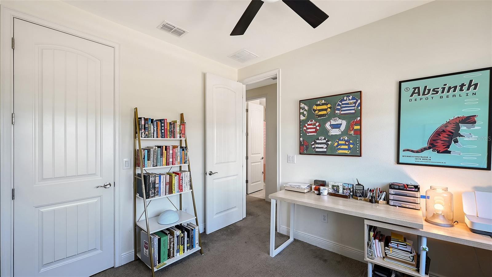 ENCLAVE/FRST LAKES - Residential