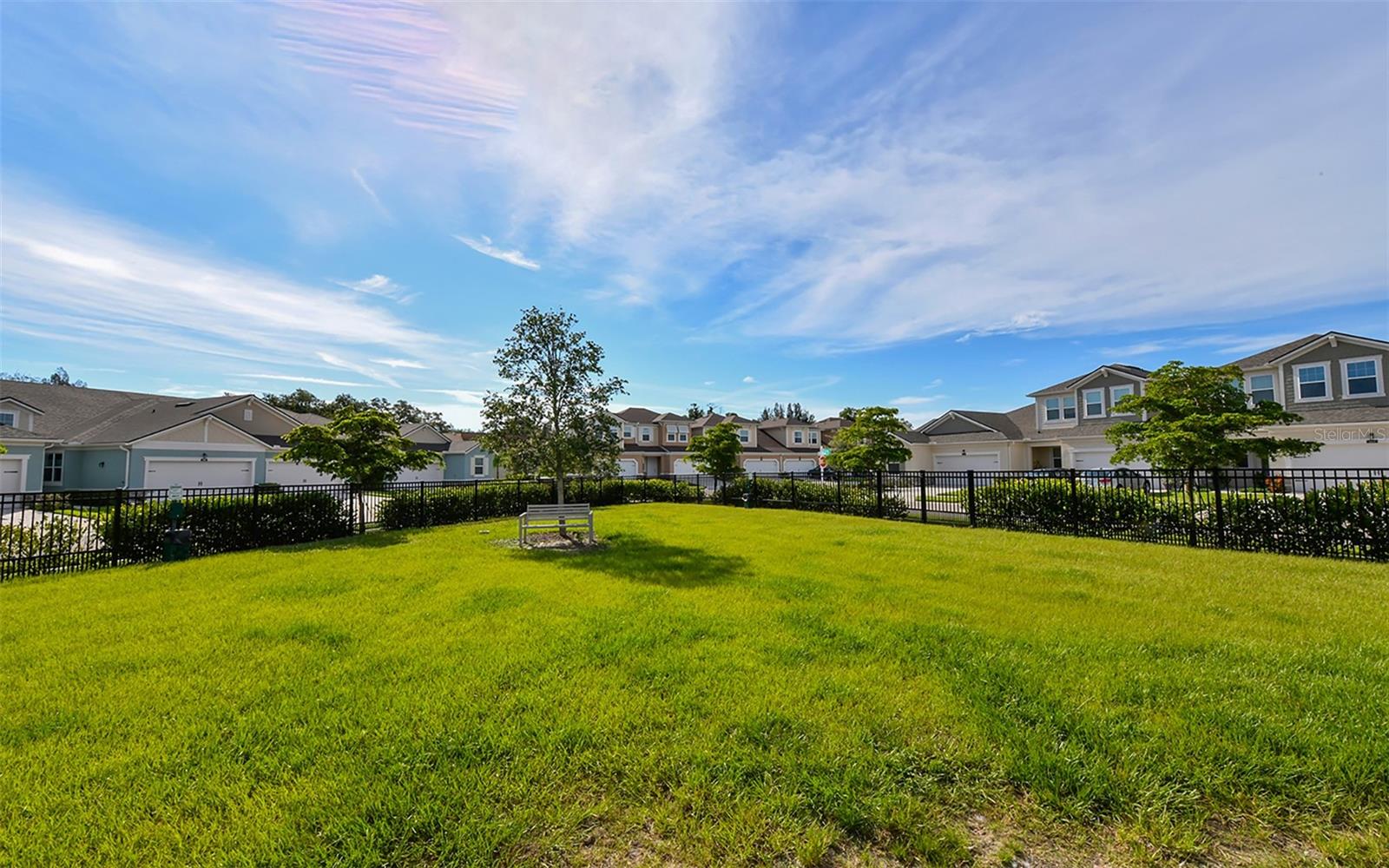 ENCLAVE/FRST LAKES - Residential