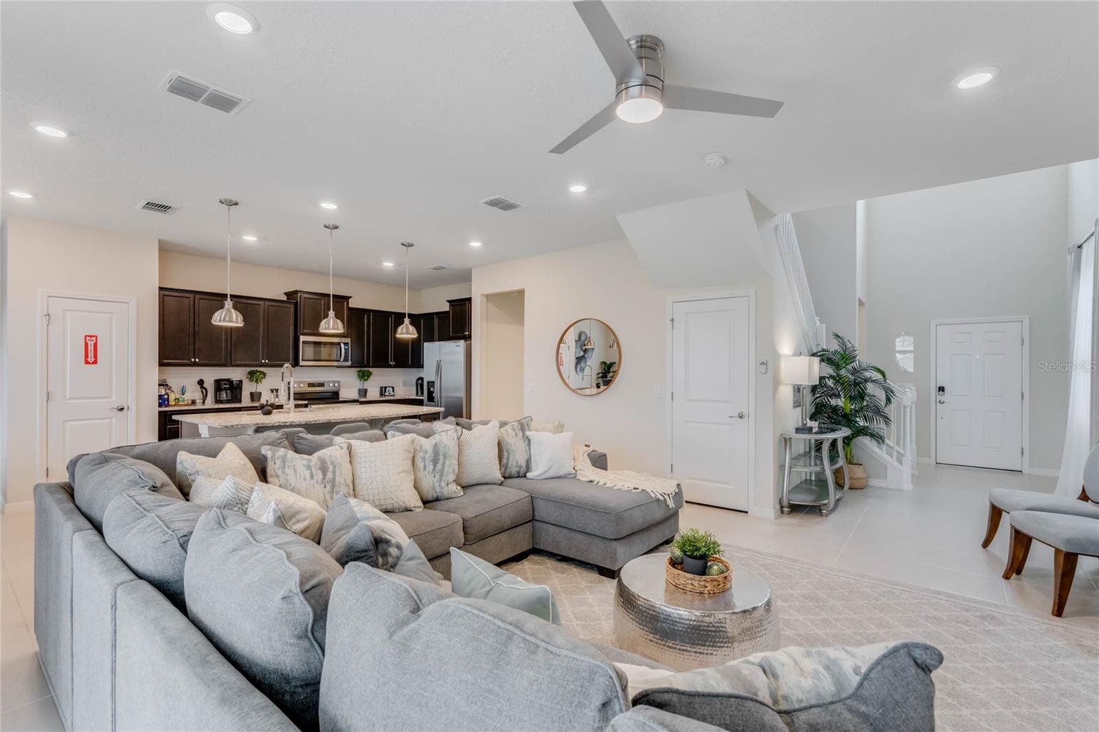 1170 ALOHA BOULEVARD