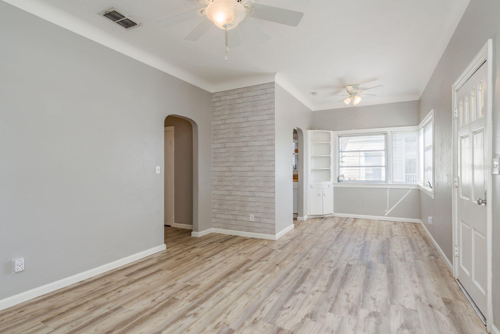 ROUSE MANOR - Residential