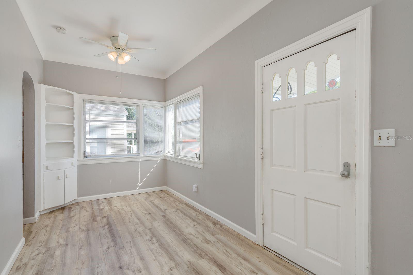 ROUSE MANOR - Residential