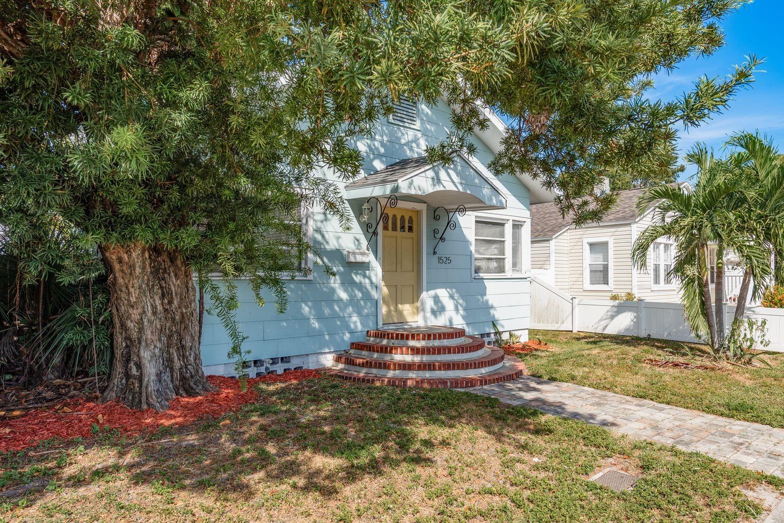 ROUSE MANOR - Residential