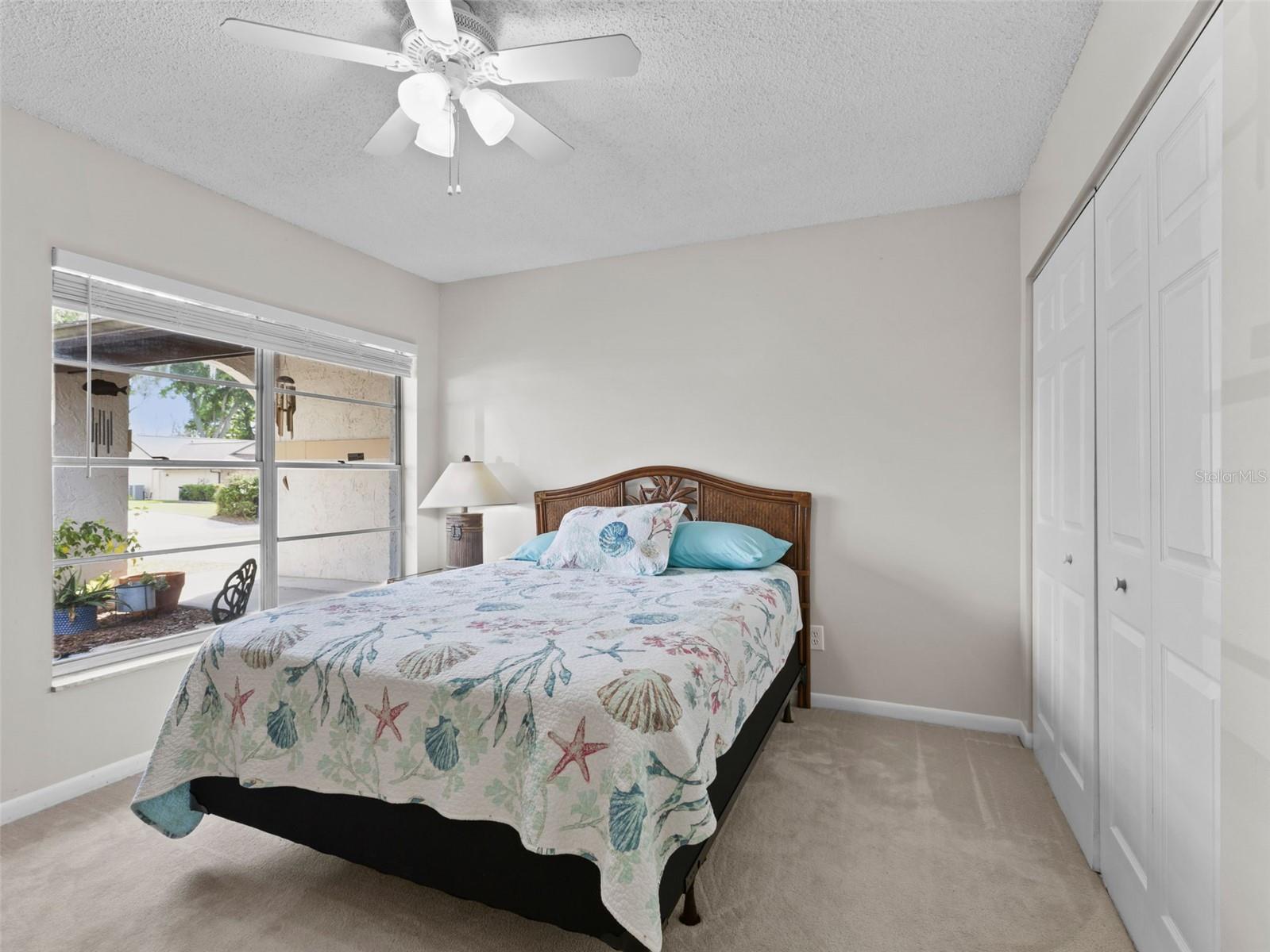 HOLLOWTREE - Residential