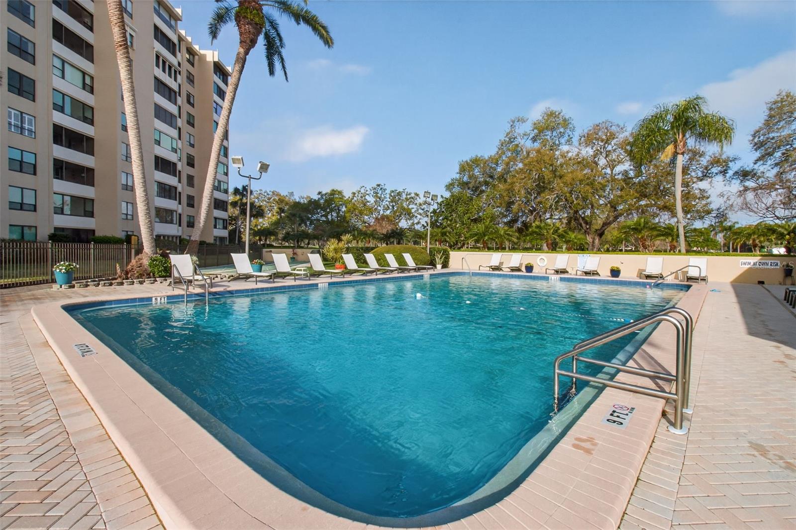 COVE CAY 26-21 VILLAGE II - Residential