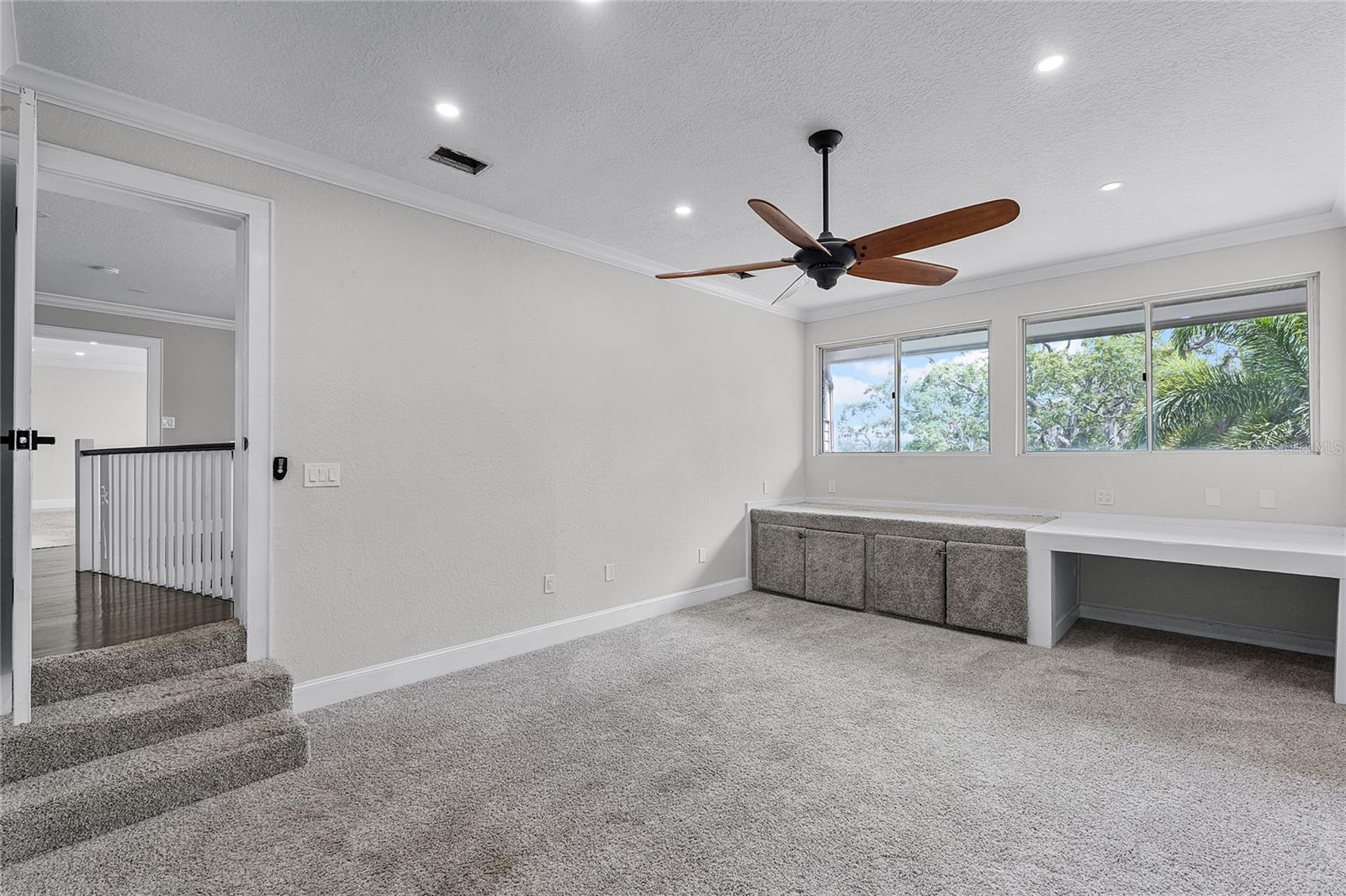 WINDERMERE TOWN - Residential Lease